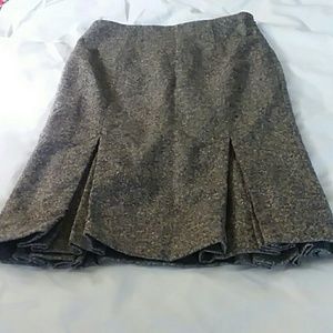 Body By Victoria  Pleated  Skirt Sz 0